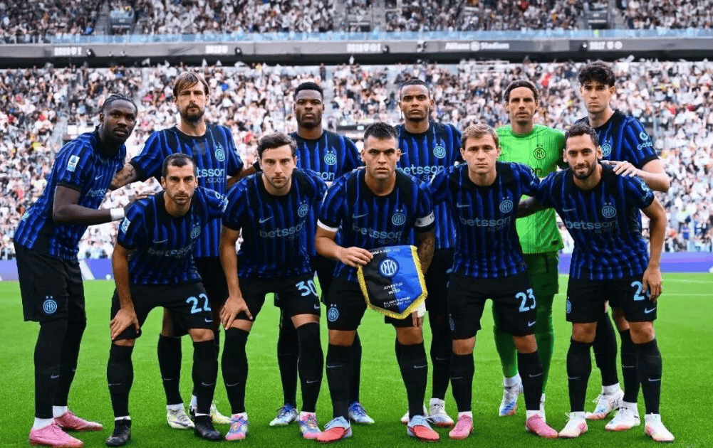 埃梅里：维拉正在与埃利奥特进行谈判，球员冬窗可能离队（埃梅里：维拉已与埃利奥特展开谈判，球员或于冬窗离队）