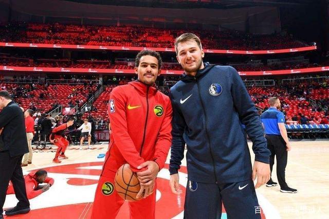 记者：萨拉赫不会随队出征国米，决定由高层和斯洛特共同作出（记者：萨拉赫缺席客战国米，由俱乐部高层与斯洛特联合决定）