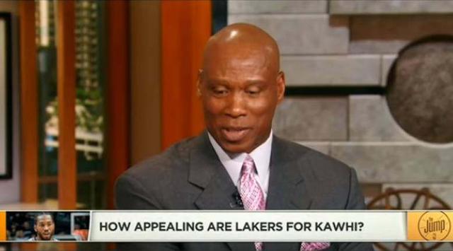 美记：特纳去向成为联盟焦点，雄鹿很可能用库兹马升级阵容（美媒：特纳下家成联盟热点，雄鹿或借库兹马补强阵容）