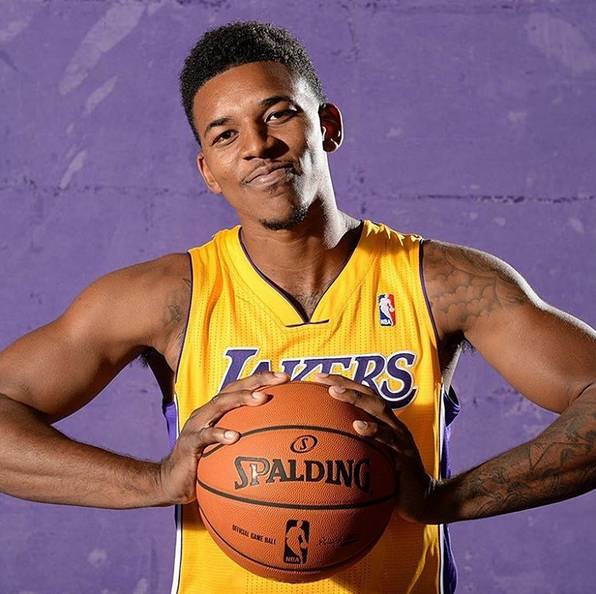 赵松源：想要帮助球队要先适应打法；希望脚下和头球兼备（赵松源：融入球队战术才能更好贡献，力争脚下与头球俱佳）