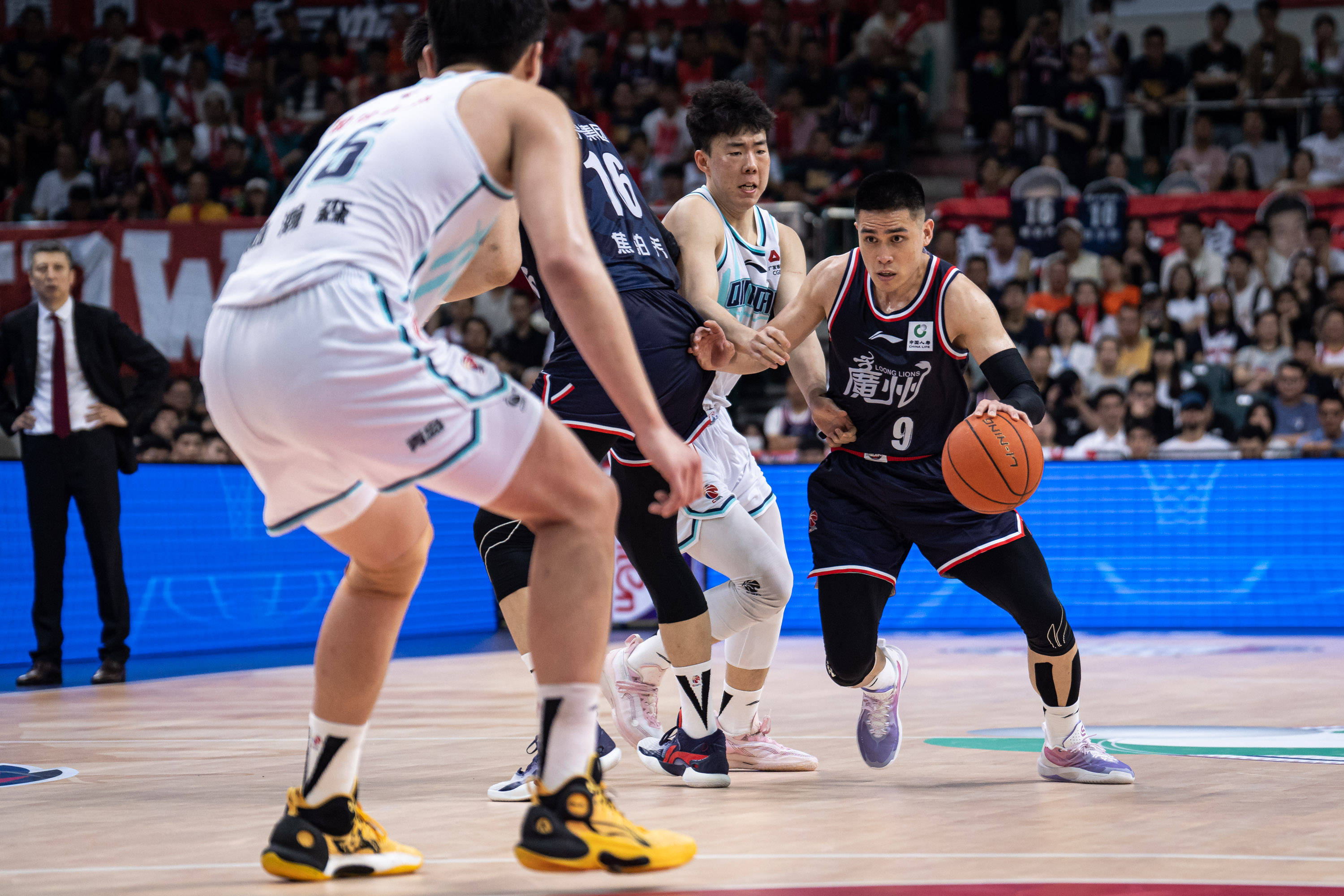 中国香港队公布省港杯名单：陈晋一缺席，孙铭谦、梁诺恒在列（省港杯中国香港队大名单出炉：陈晋一无缘，孙铭谦、梁诺恒入选）