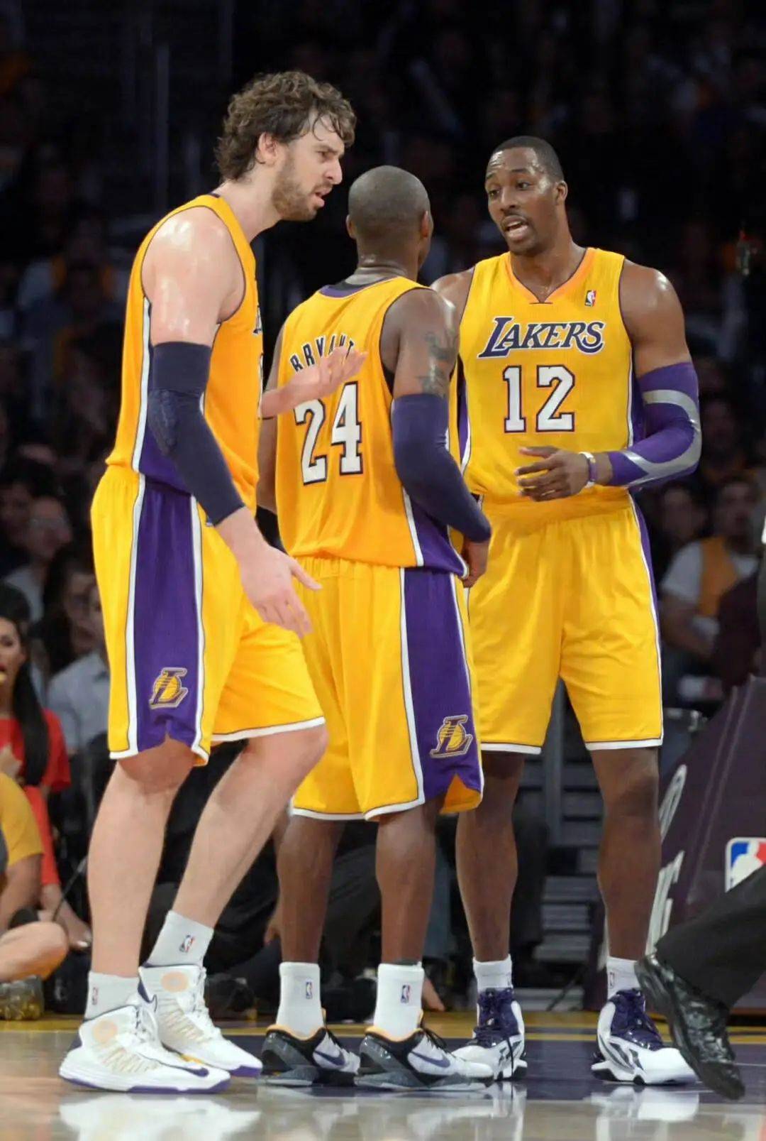 NBA半场：库里16分4板3助，勇士63-61森林狼（NBA半场战报：库里16分4篮板3助攻，勇士63-61领先森林狼）