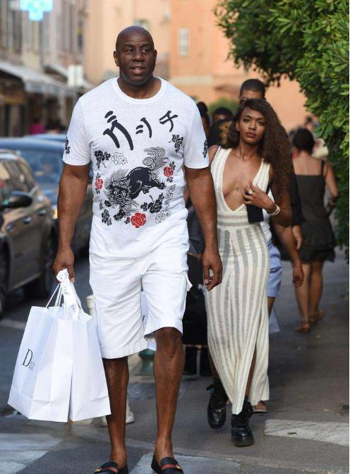 孔帕尼：替补球员的上场以及我们的身体对抗能力帮助我们取胜（孔帕尼：替补贡献与强硬对抗成就我们的胜利）