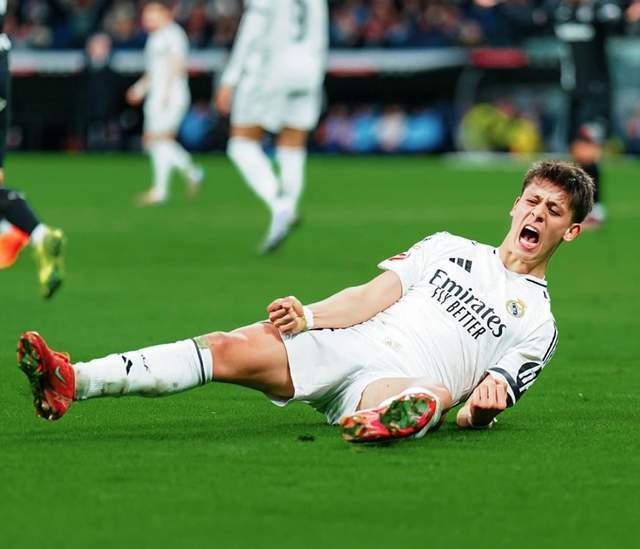 将迎里程碑？哈登总得分距第10的甜瓜仅20分 上赛季一共超越9人（哈登有望迎里程碑：总得分距历史第10位甜瓜仅差20分，上赛季连超9人）