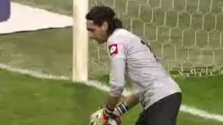 湖人浓眉哥篮下统治力助球队获胜（浓眉内线统治助湖人取胜）