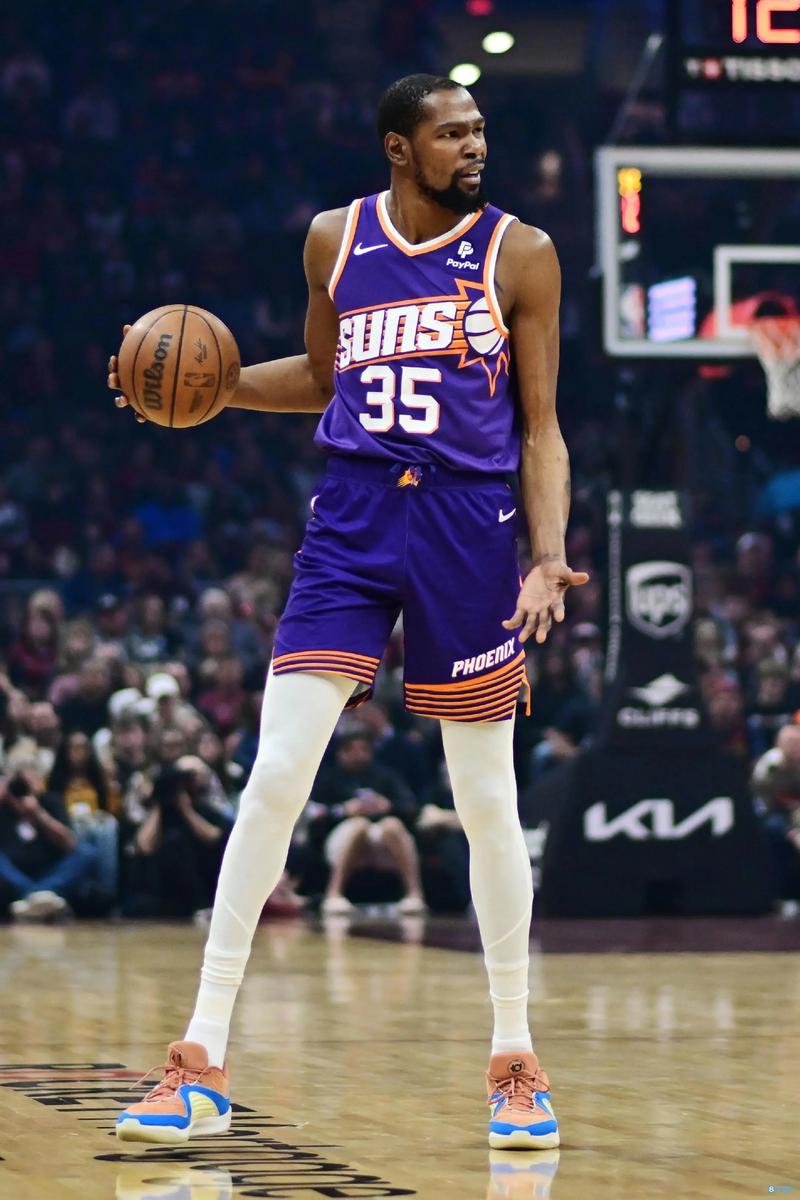 北京首钢教练临场反应极佳（北京首钢主帅临场应变出众）